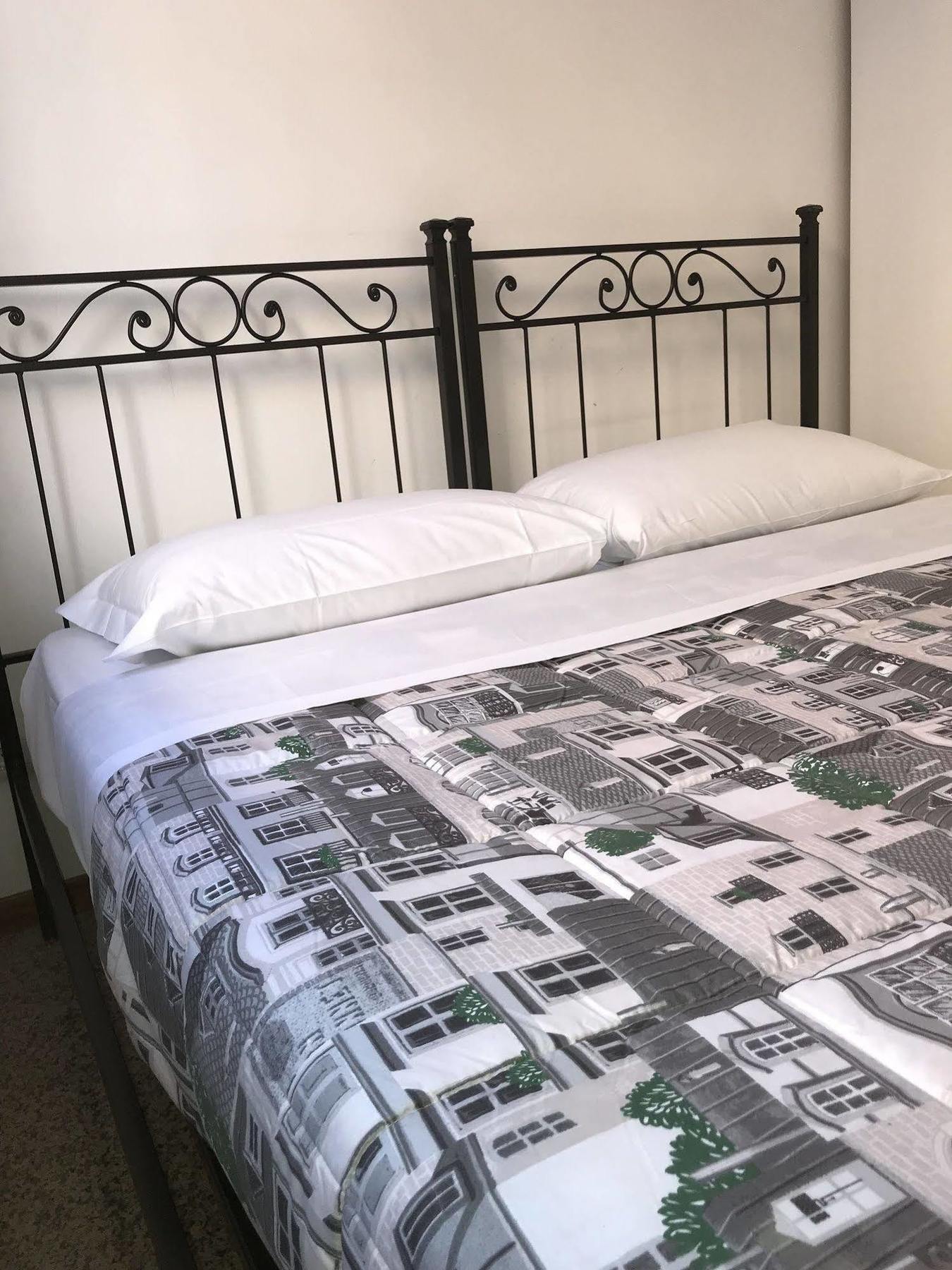 Elite Loreto Milano Hotel Bagian luar foto