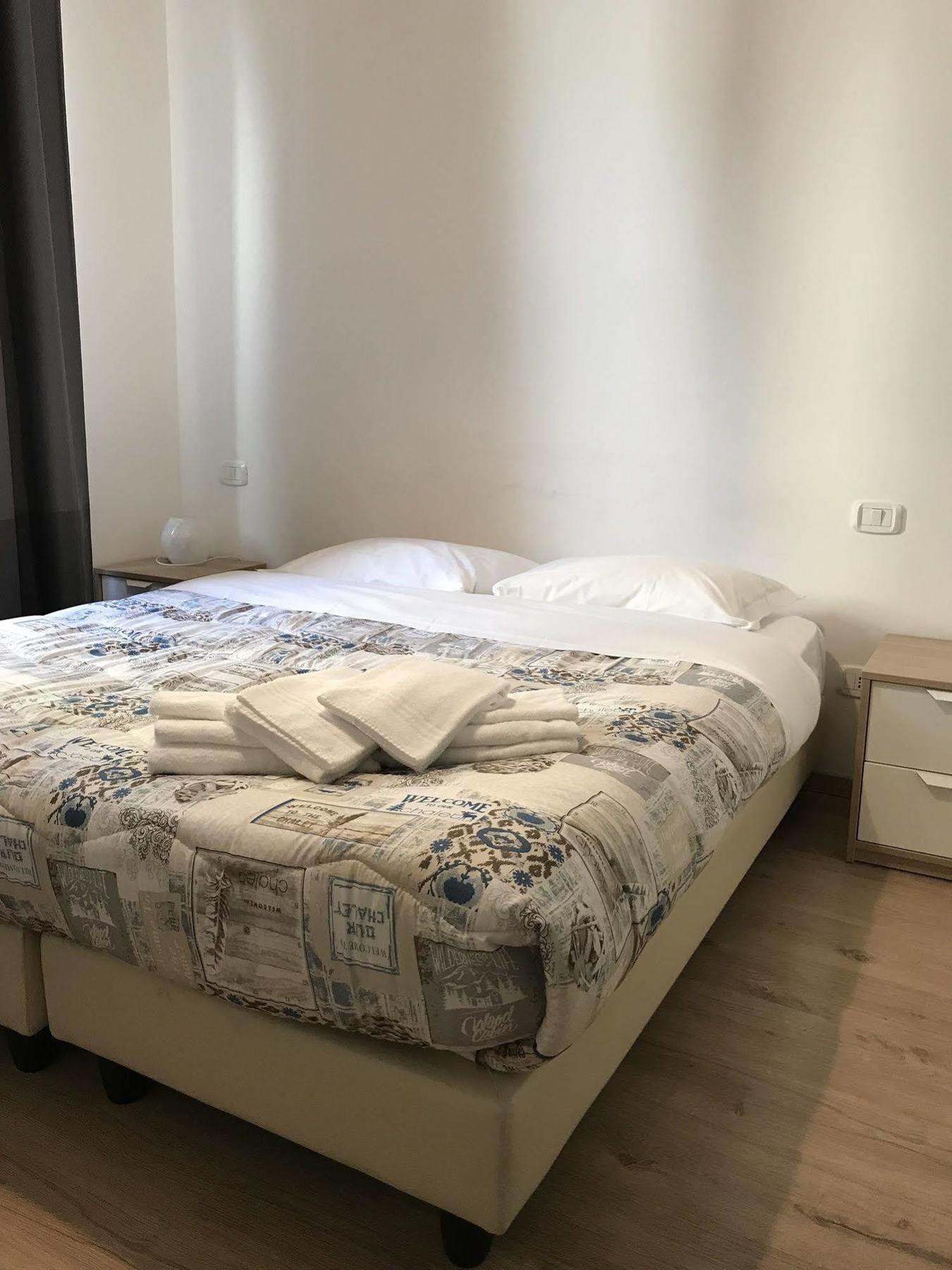 Elite Loreto Milano Hotel Bagian luar foto